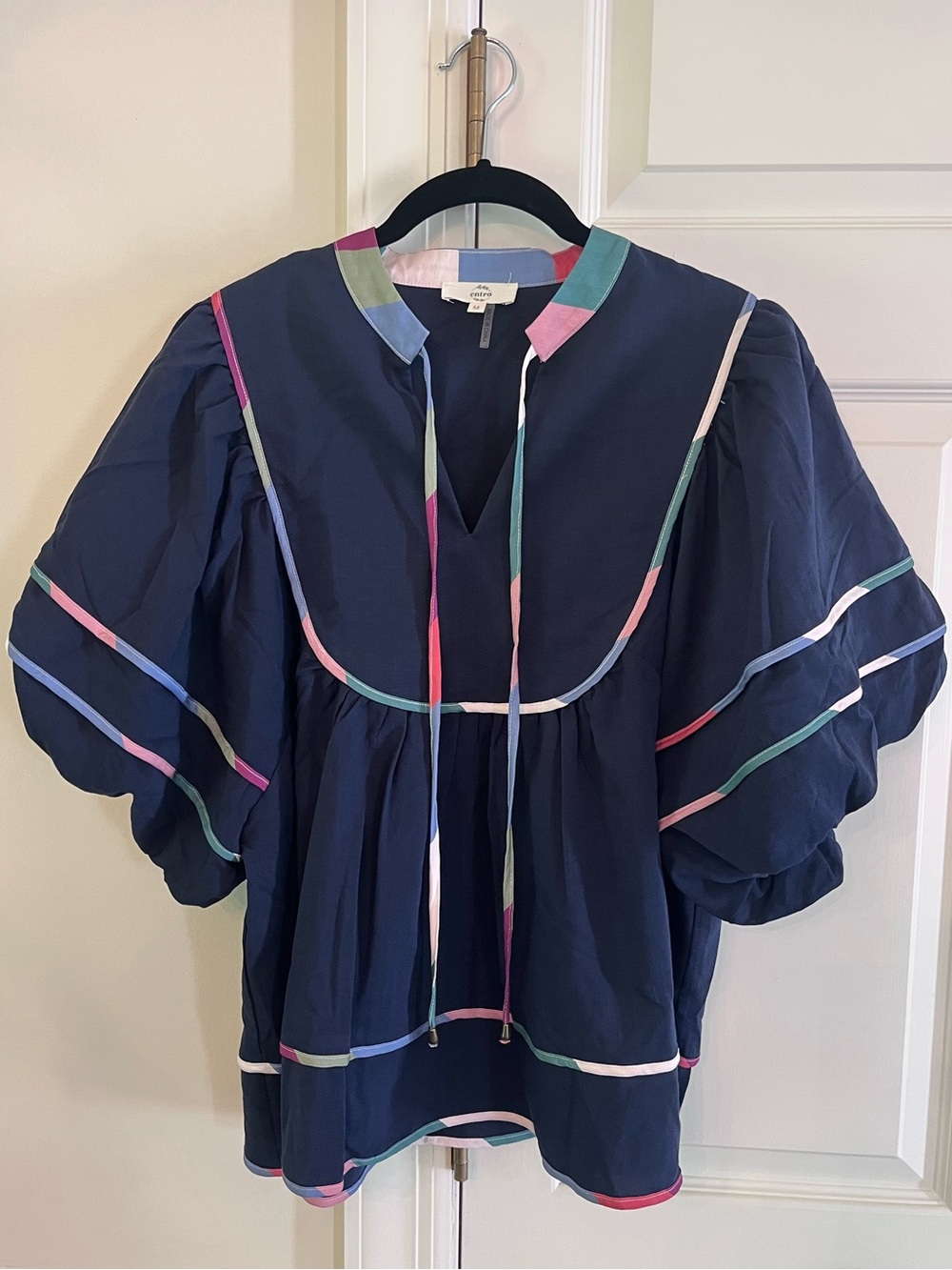 entro Navy Puff-Sleeve Blouse with Pastel Trim Size M - Picture 1 of 8
